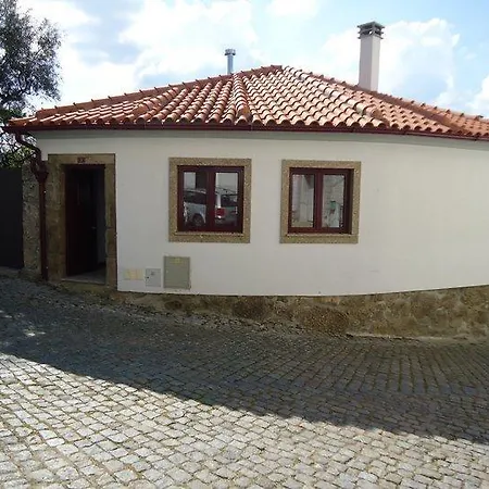 Casas Do Flor * Gouveia (Guarda)