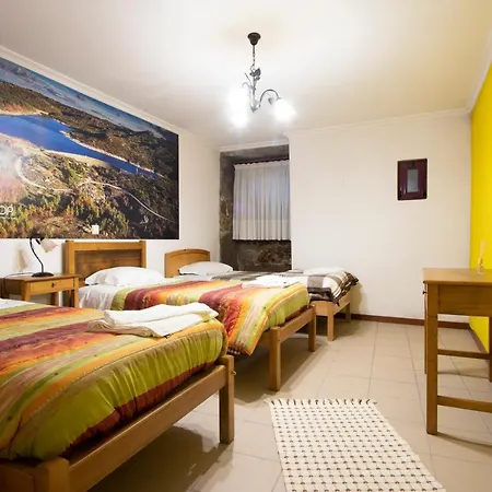 Casas Do Flor * Gouveia (Guarda)